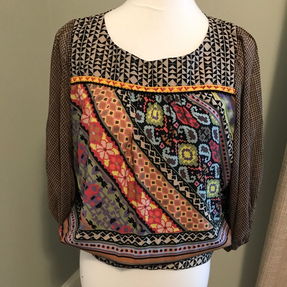 Cute top by Ivy Jane